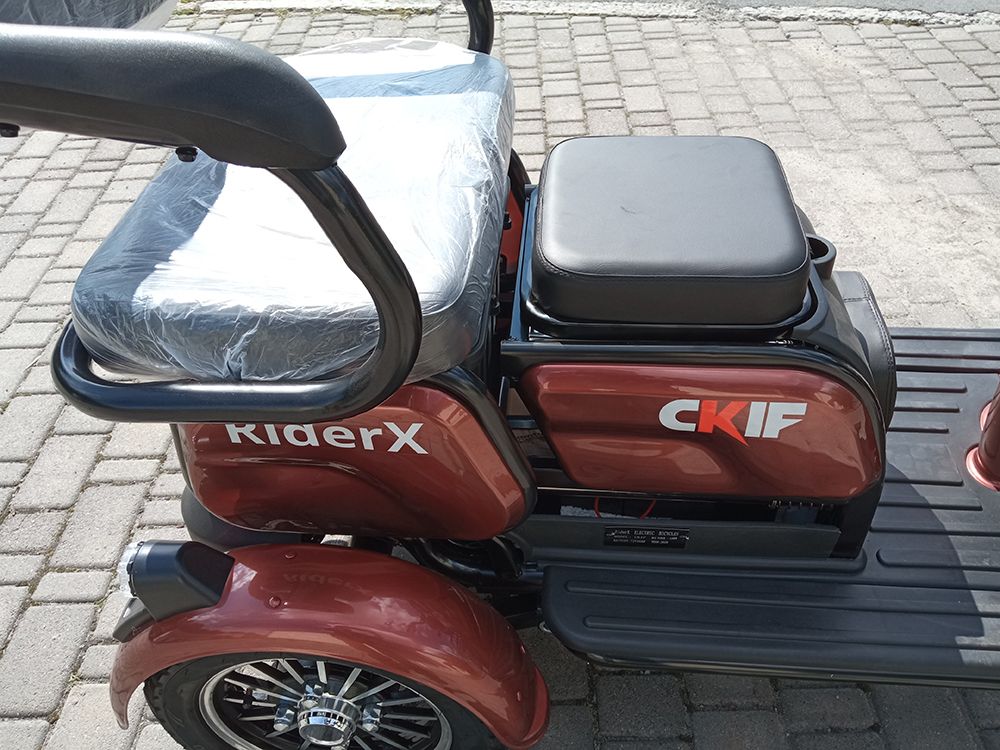 Електроскутер RiderX СKIF (1200W; 72V-25Ah AGM)