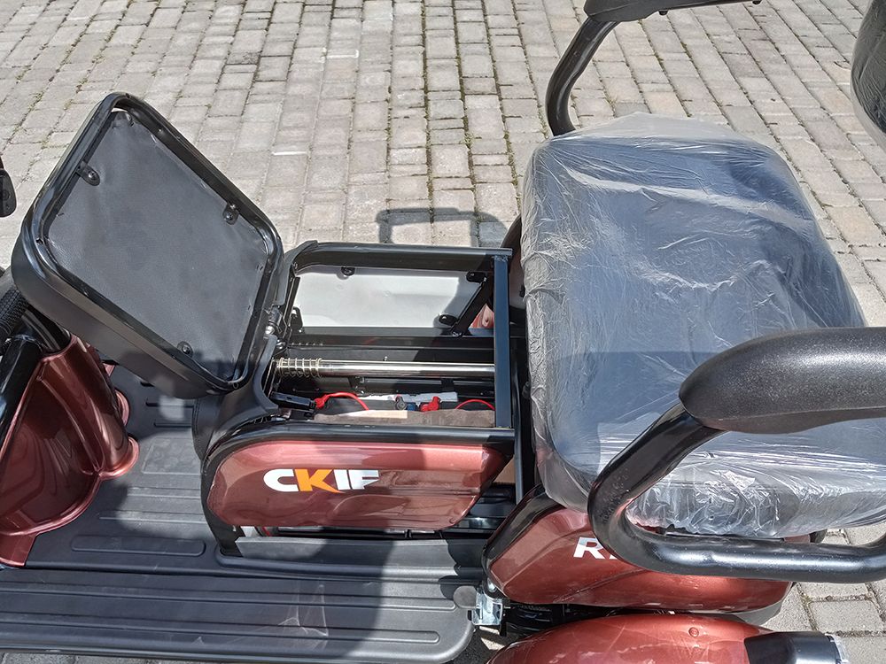Електроскутер RiderX СKIF (1200W; 72V-25Ah AGM)