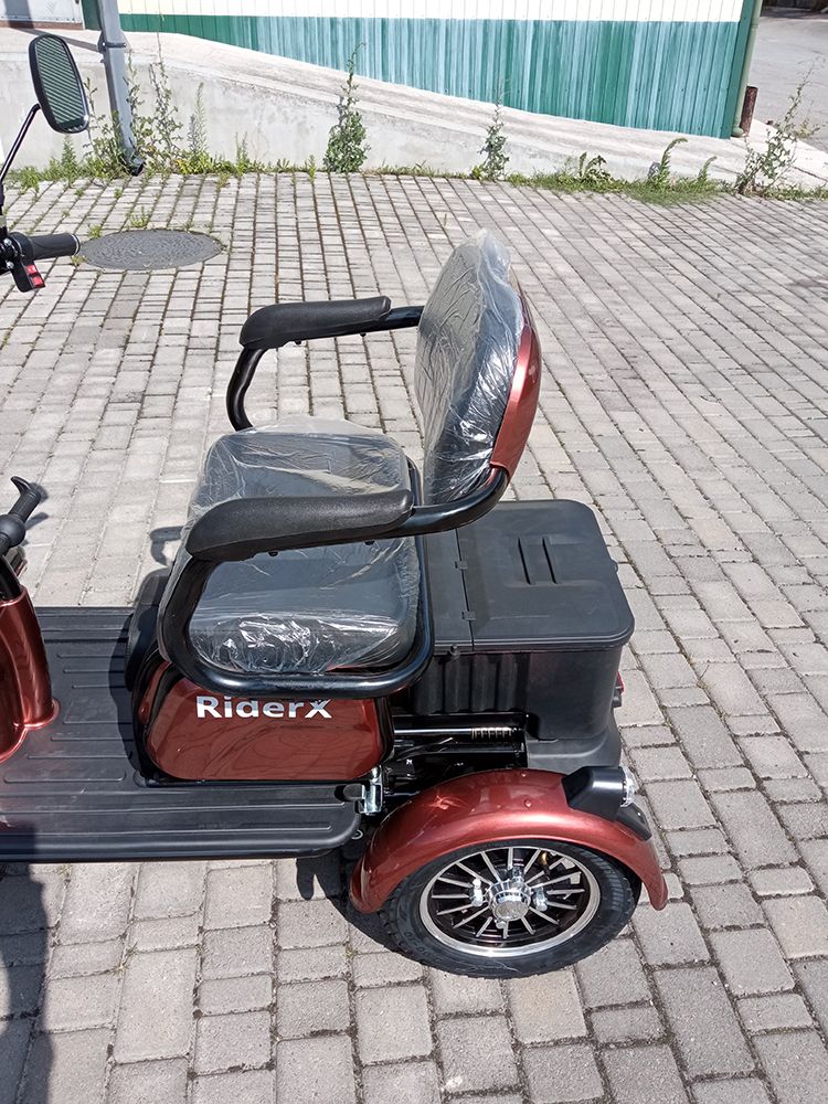 Електроскутер RiderX СKIF (1200W; 72V-25Ah AGM)