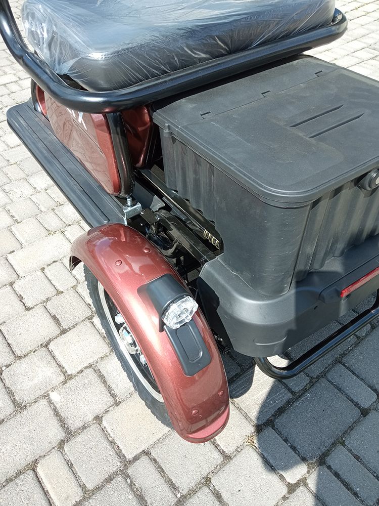 Електроскутер RiderX СKIF (1200W; 72V-25Ah AGM)