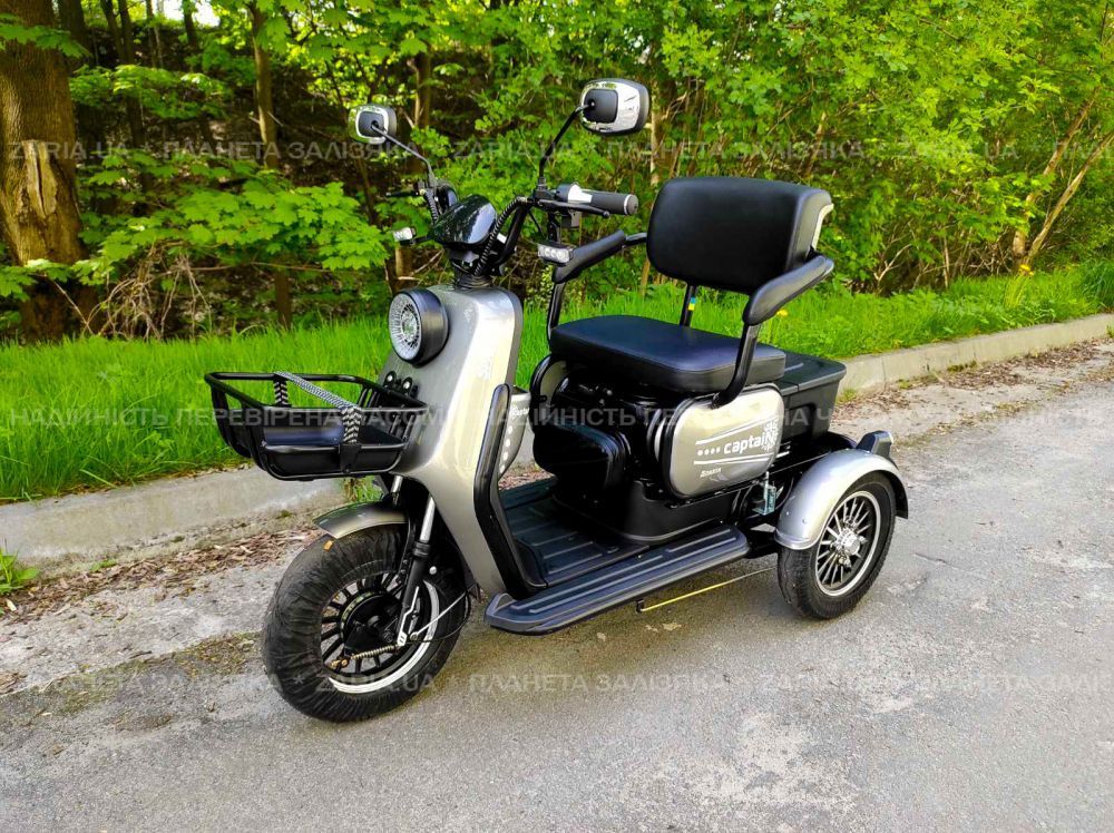 Електроскутер SPARTA CAPTAIN (800W; 60V-20Ah SLA)