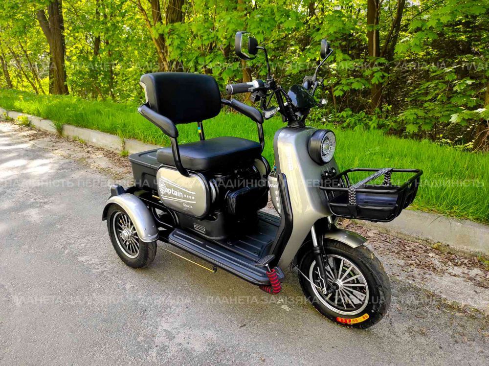 Електроскутер SPARTA CAPTAIN (800W; 60V-20Ah SLA)