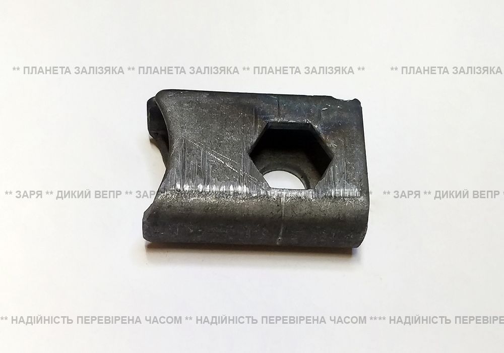 Кріплення ножа для фрези мотоблока