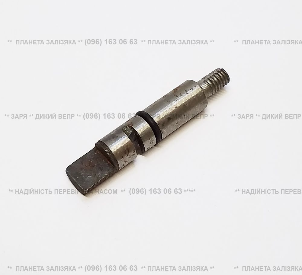 Вал декомпресора для двигуна R195