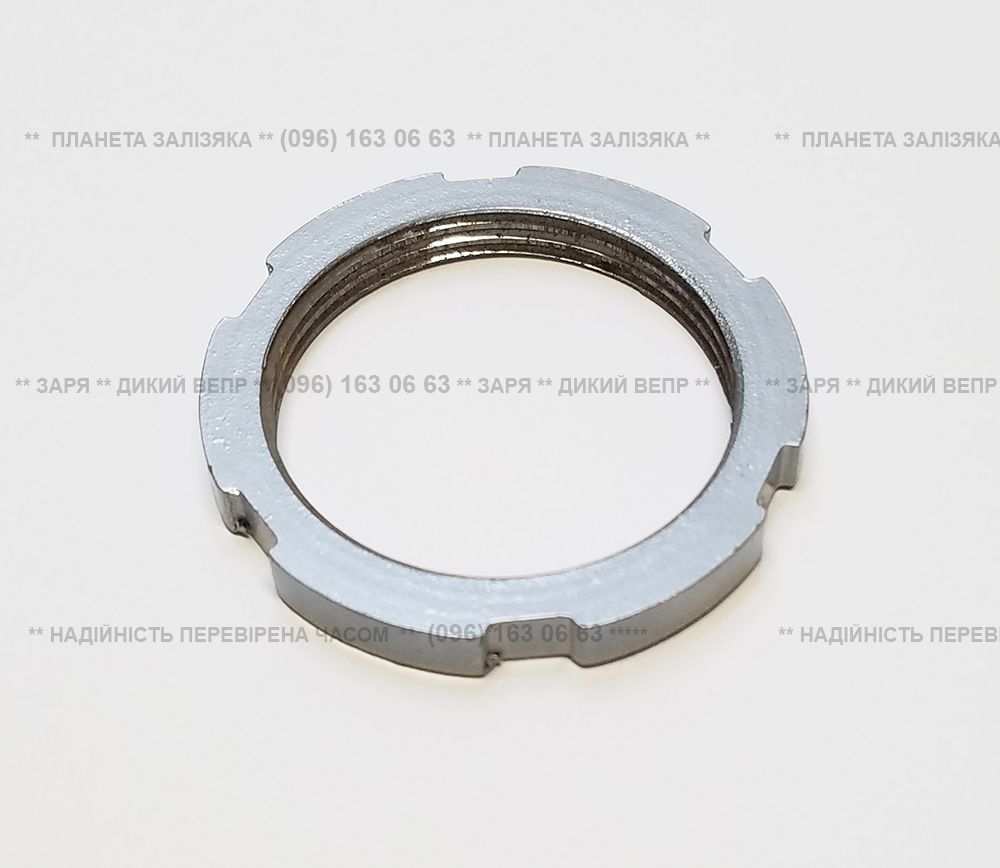 Гайка глушника для двигуна R195