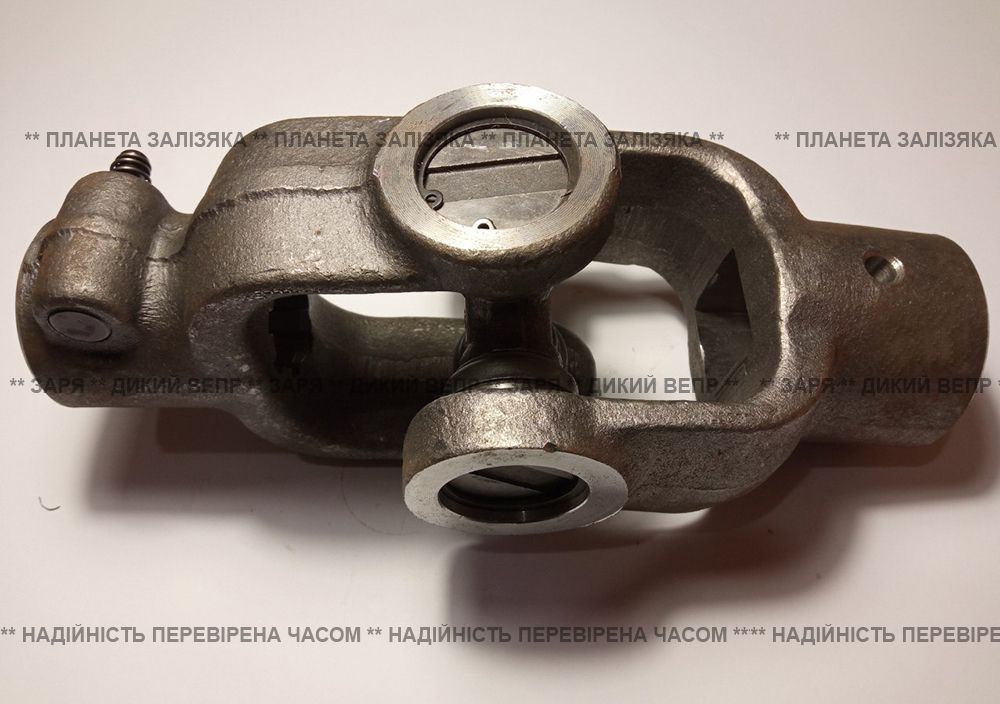 Шарнир карданного вала - квадрат 30x30 - 8 шлицов (крестовина 35x98)